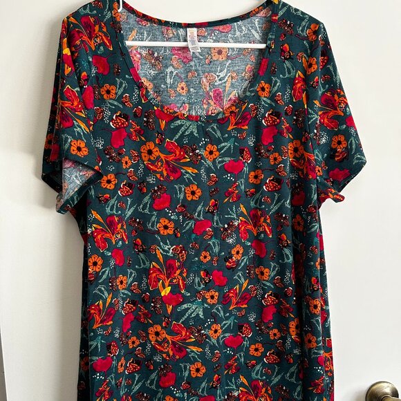 Top - Picture 1 of 3